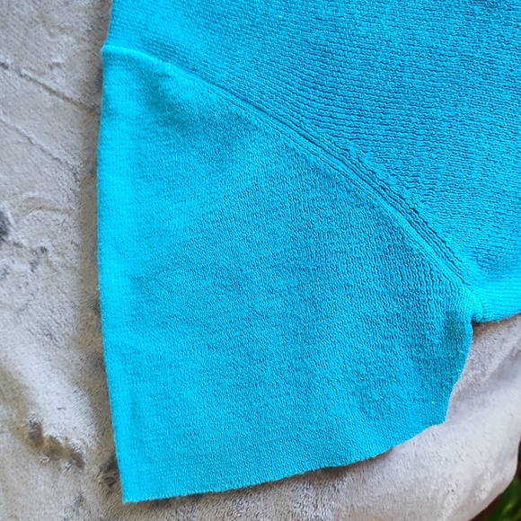 Sag Harbor Women's Med Turquoise Dainty "V" Neckline, Short Sleeve - Picture 3 of 8